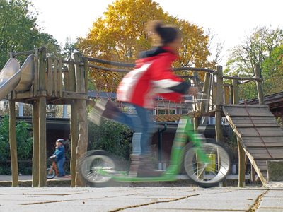 Und ich düse im Sauseschritt